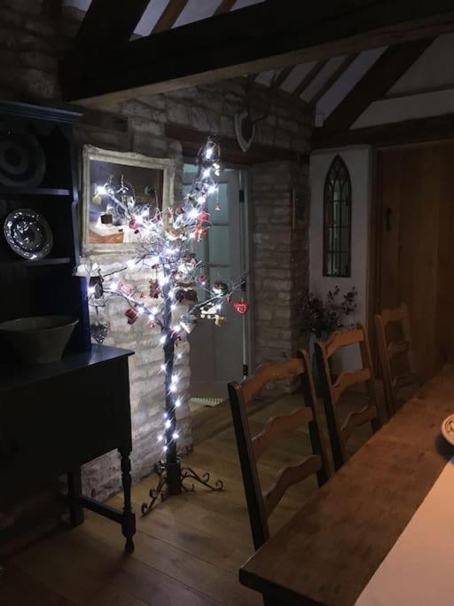 3 Bedroom 5* Barn Conversion Cotswolds Holiday home *