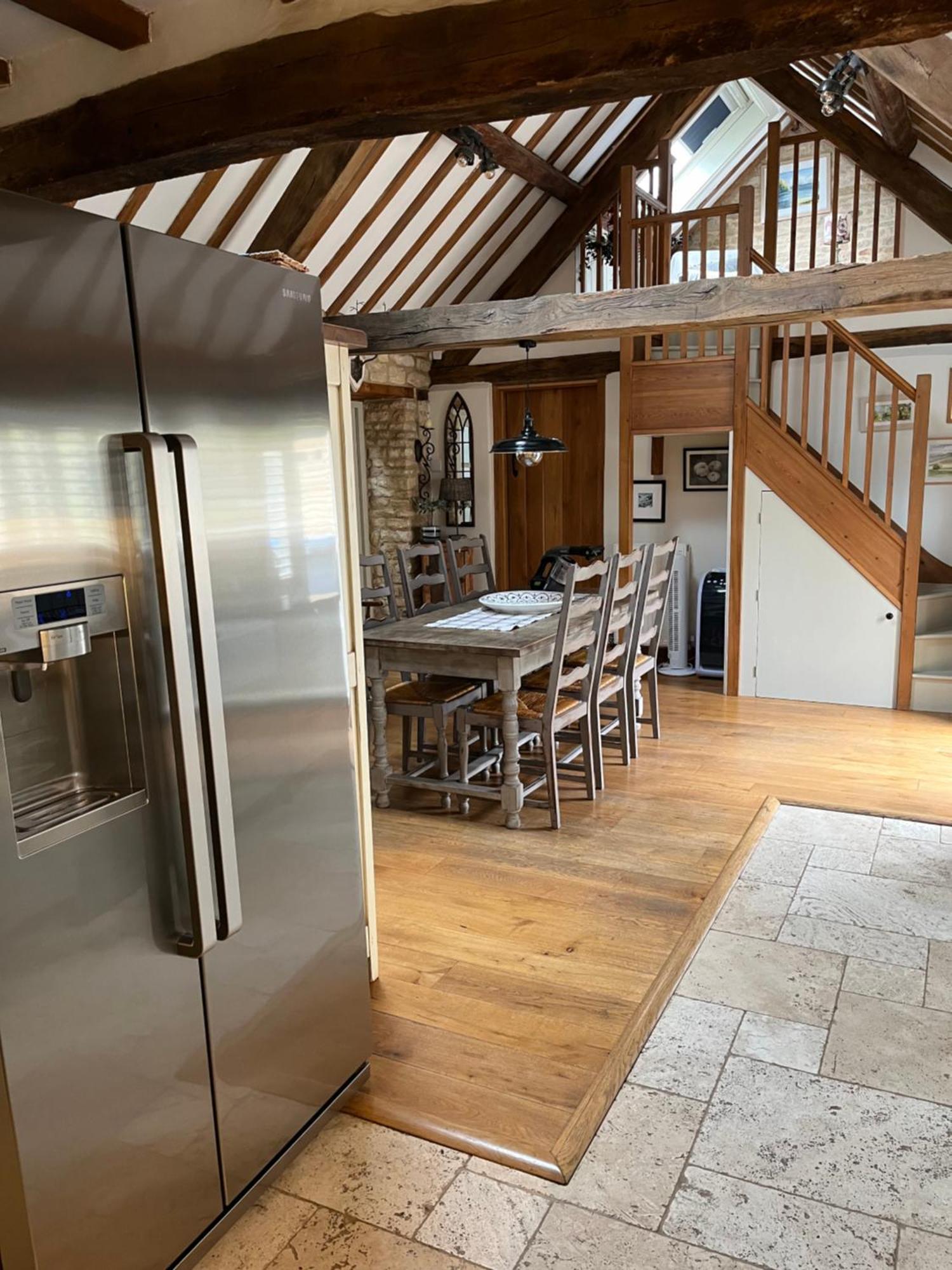 3 Bedroom 5* Barn Conversion Cotswolds Holiday home